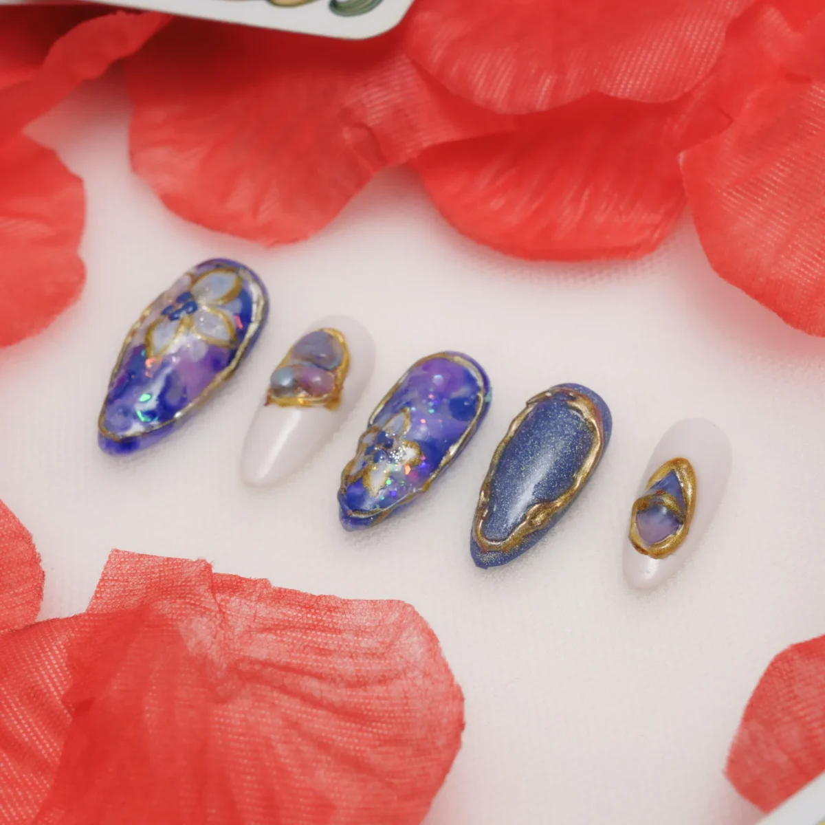 Élégance Rare De Quartz Bleu – Image 2
