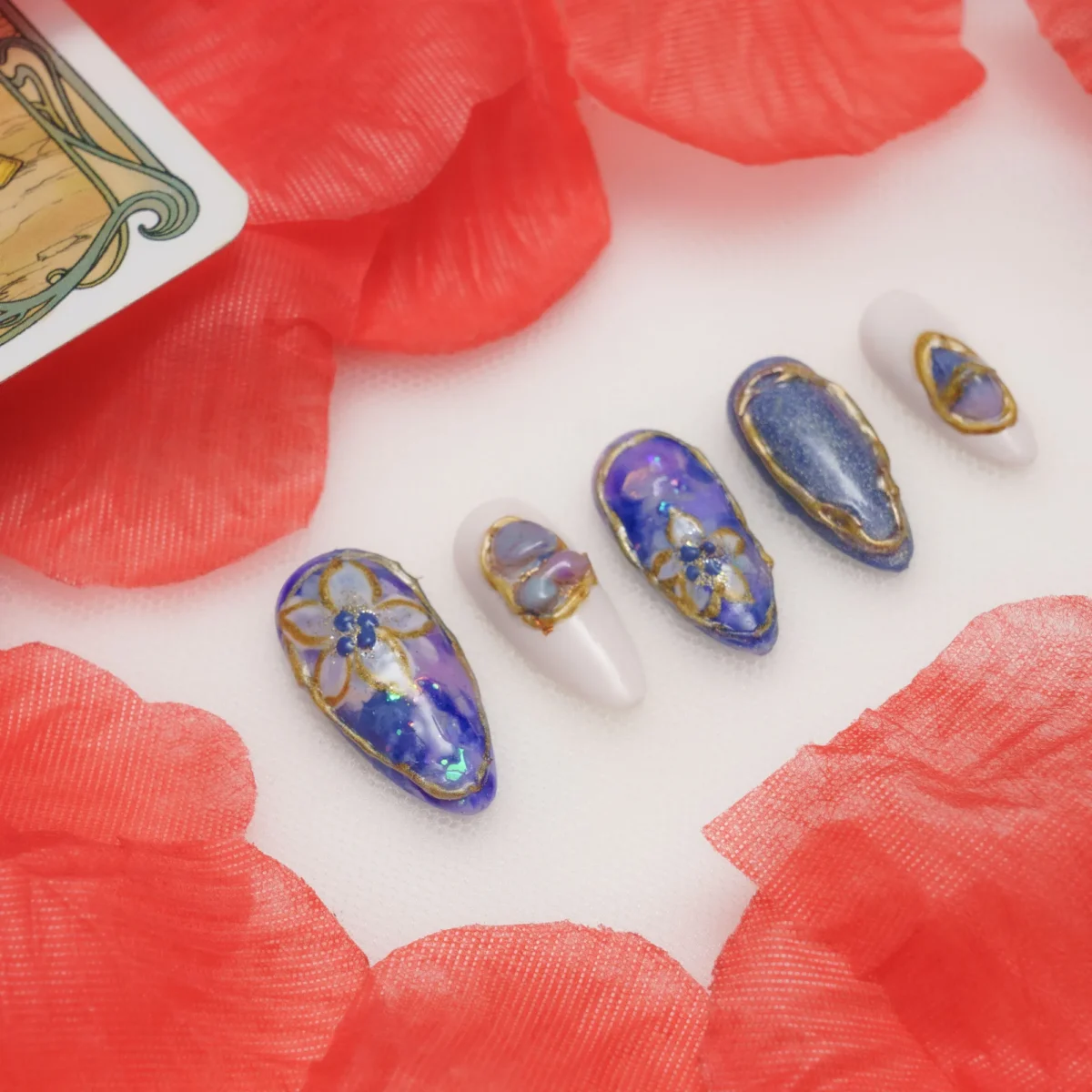 Élégance Rare De Quartz Bleu – Image 3