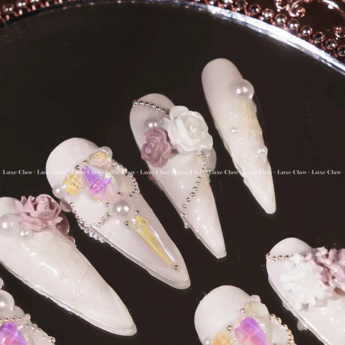 Glow-in-the-Dark Elegance Crystal Floral - Image 3