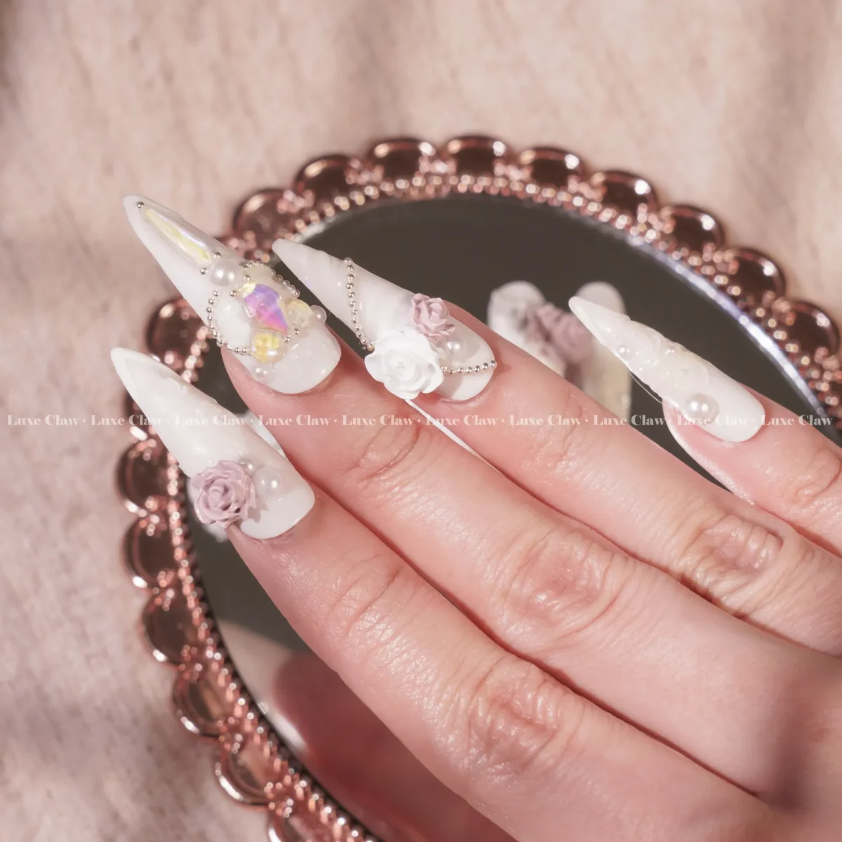 Glow-in-the-Dark Elegance Crystal Floral - Image 5