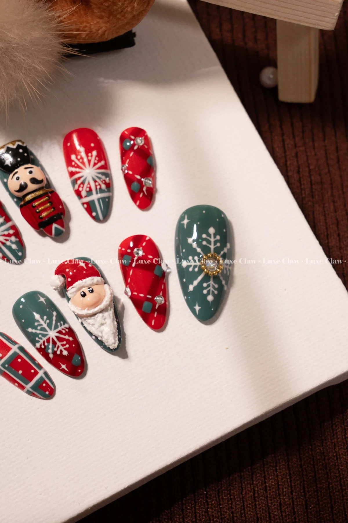 Classic Christmas Set - Image 3