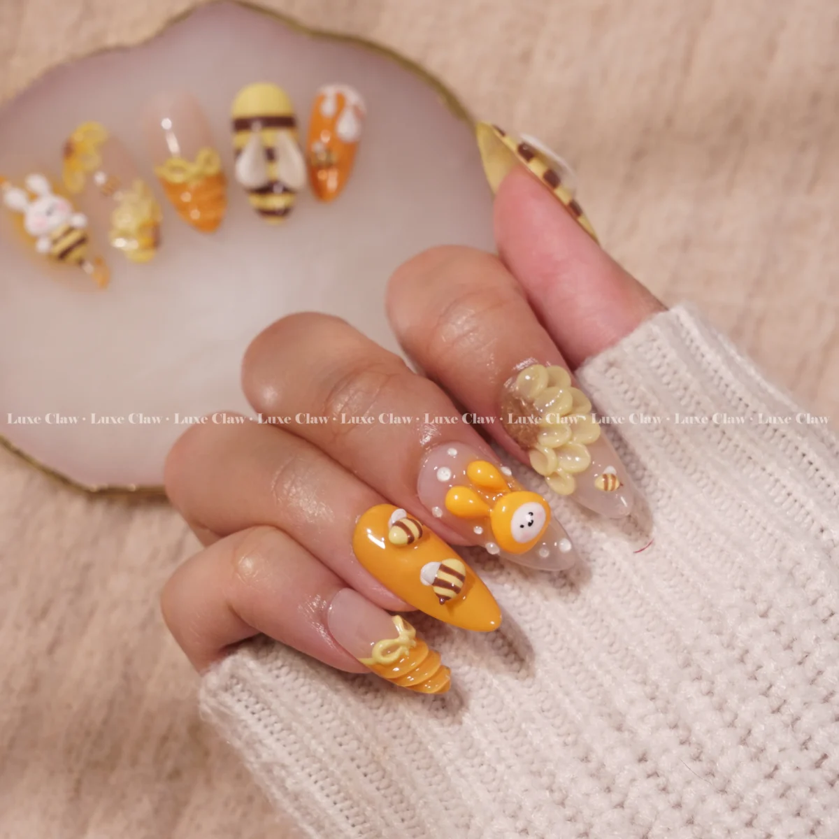 Honey Bee Bliss - Image 4