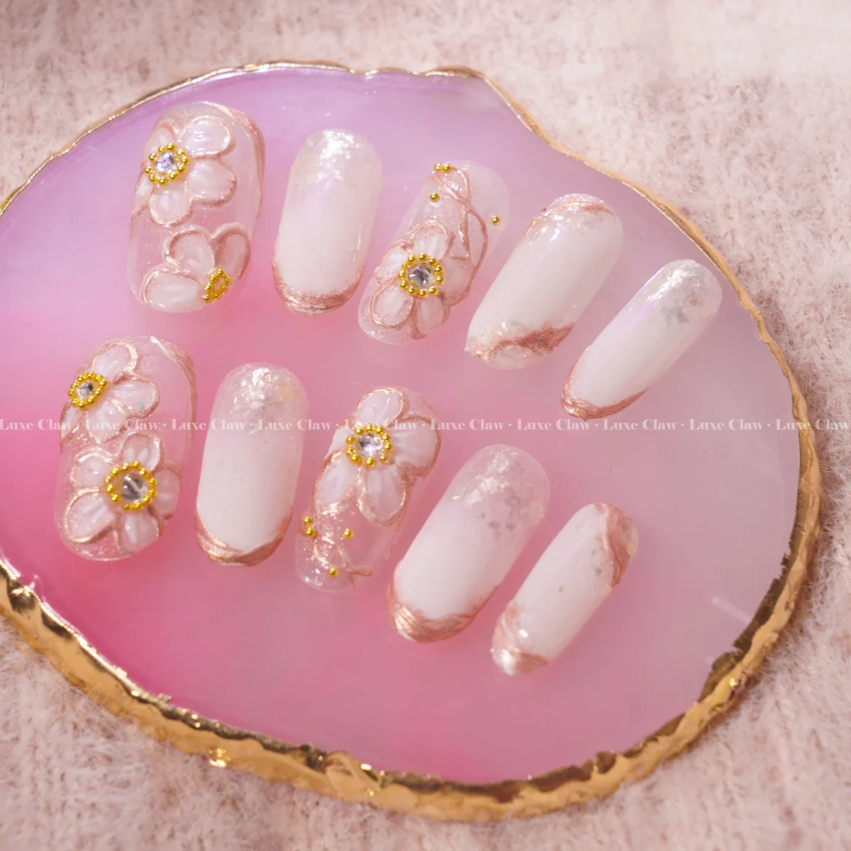 White Cherry Blossom Glow - Image 2