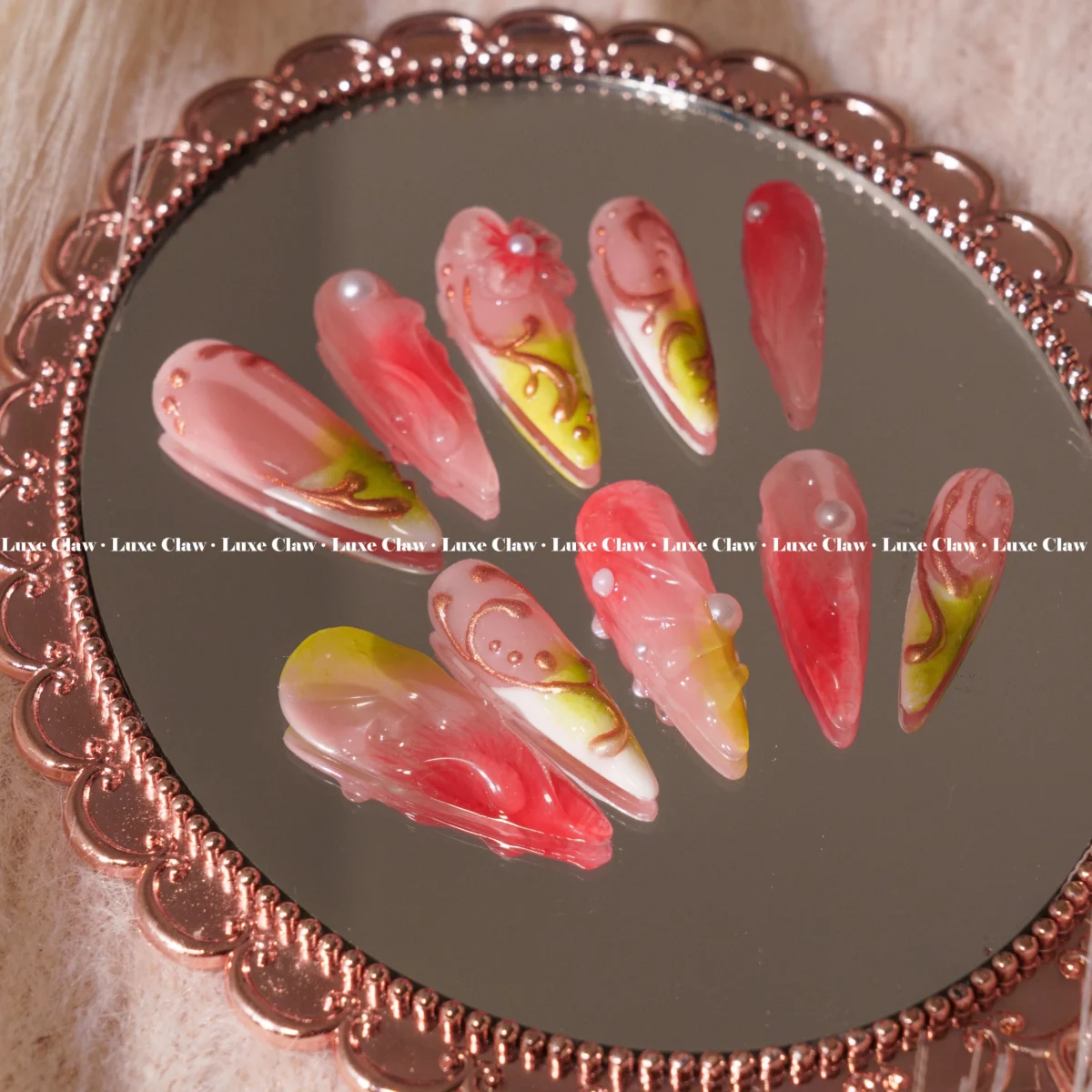 Golden Gummy Glitter - Image 2