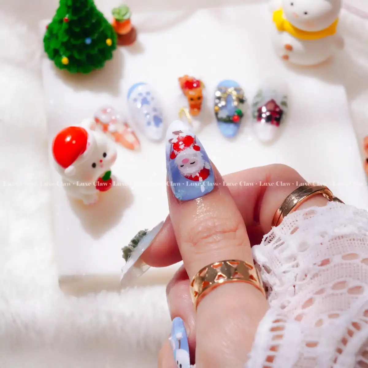 Santa Snowy Village - Image 5