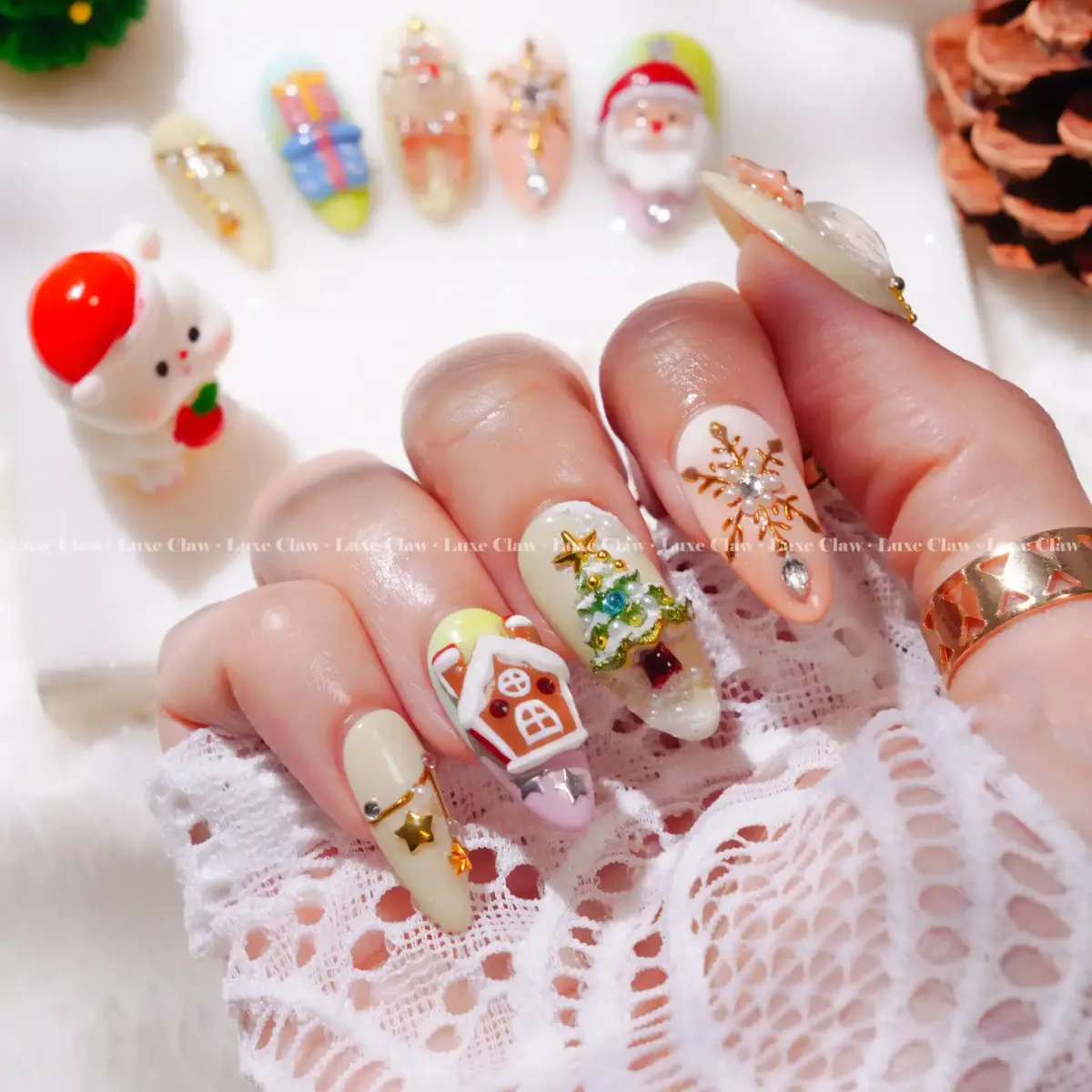 Gingerbread Santa - Image 4