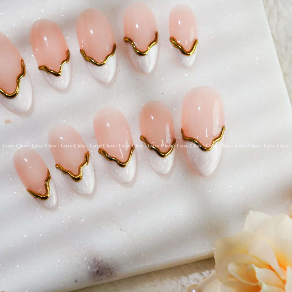 Blush Gold French press on nails